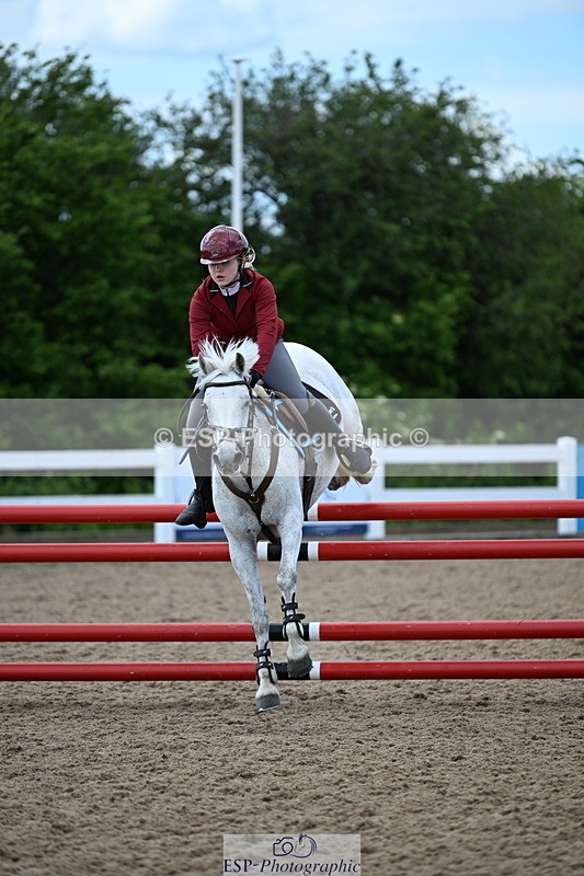 240608A-151649-01600 - Cls 11 Pony Newcomers and 1m Open