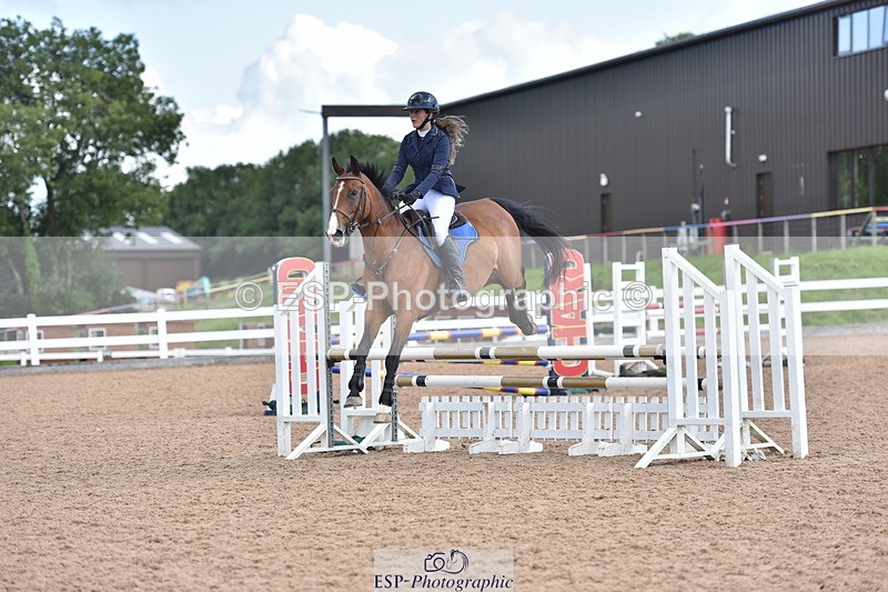 230806A-102206-01227 - Cls 16 Snr British Novice & 90cm Open