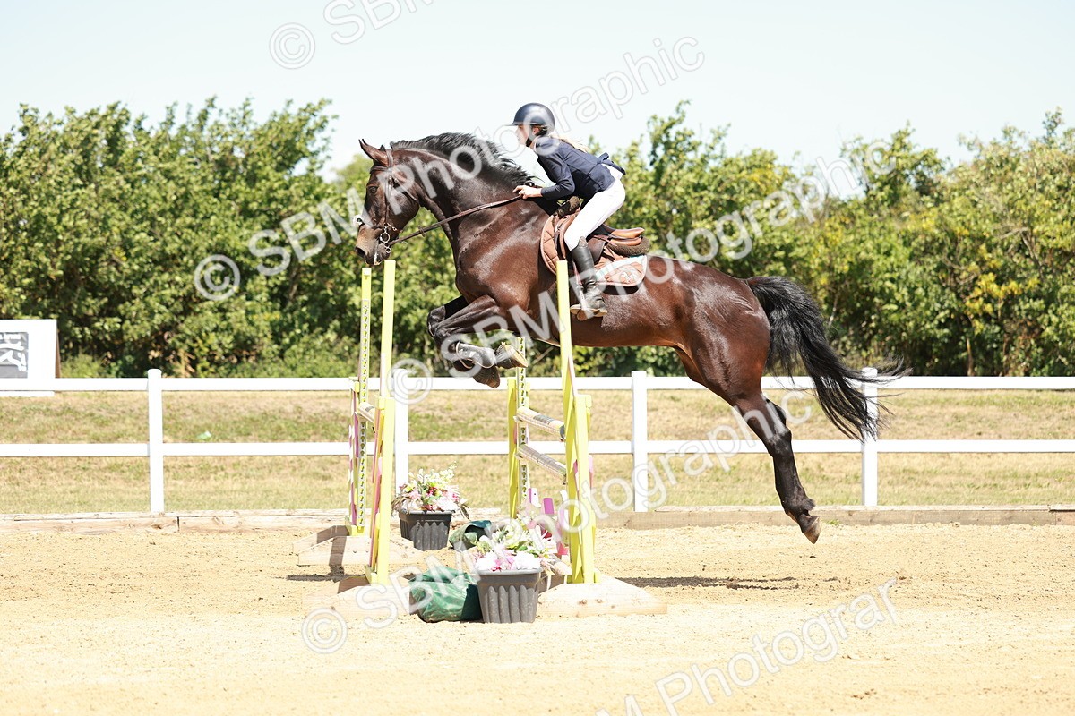 SBM_007430 - Class 3 - Senior Newcomers - 1.10m Open