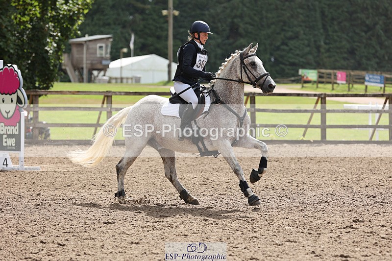 240804-104700-11280 - 363-Sarah_Kula-Przezwanski-RIVERSDALE_BEAUS_LAD