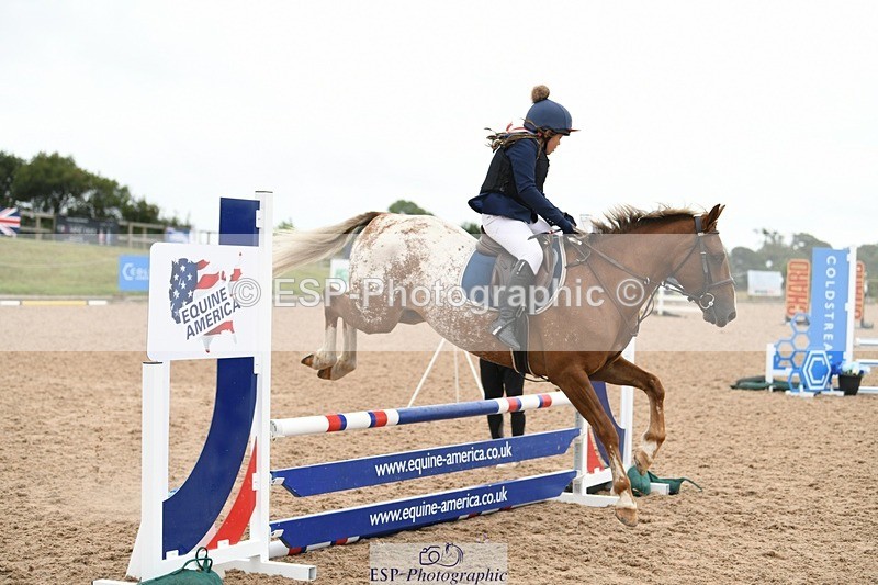 250807-102800-00159 - 70cm Round 1