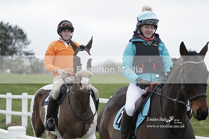 PtP 260323 0161 - New Forest Hounds Point-to-Point Larkhill 26/03/23