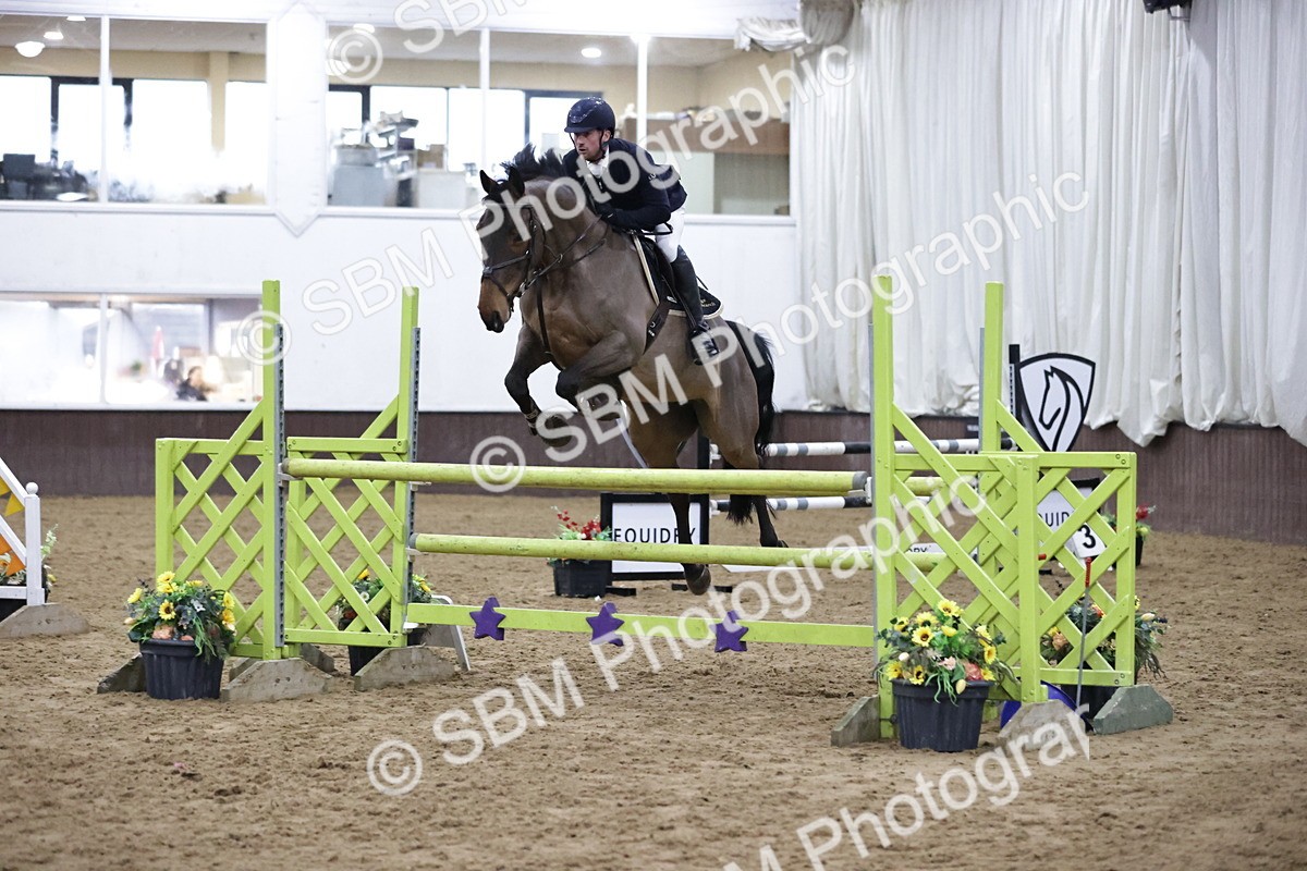 SBM_001110 - Class 4 - Senior Newcomers/ 1.10m Open