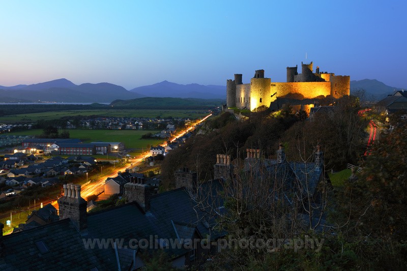 Harlech Castle Floodlit.   ref 9363 - North Wales
