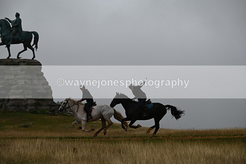 DSC_1408 - Time at Statue 11:54 to 12:12