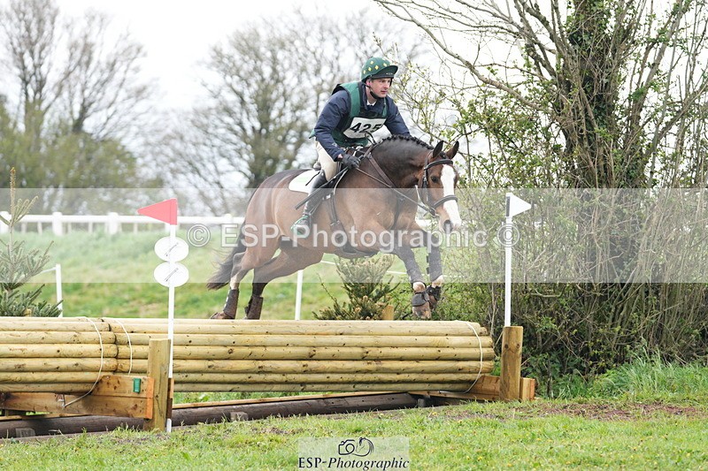 250419-095208-08266 - 425-Ollie.Martin-MIH.POP.SOCKS