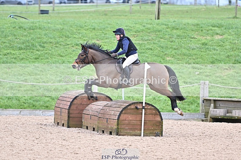 250201-121600-00588 - 90cm