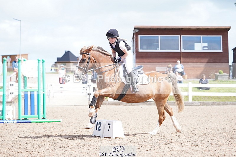 240809A-142954-01249 - Chase Me Charlie