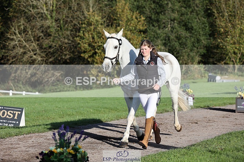 241027-091844-15202 - 456-Jessica.Saunders-RATHLEE.OG