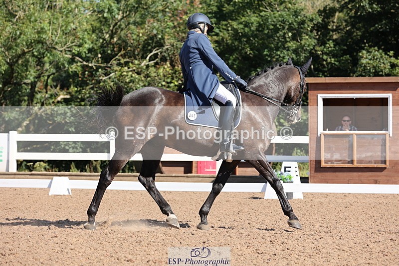 240816A-101109-02836 - 203-victoria.Young-Donizetti.ll