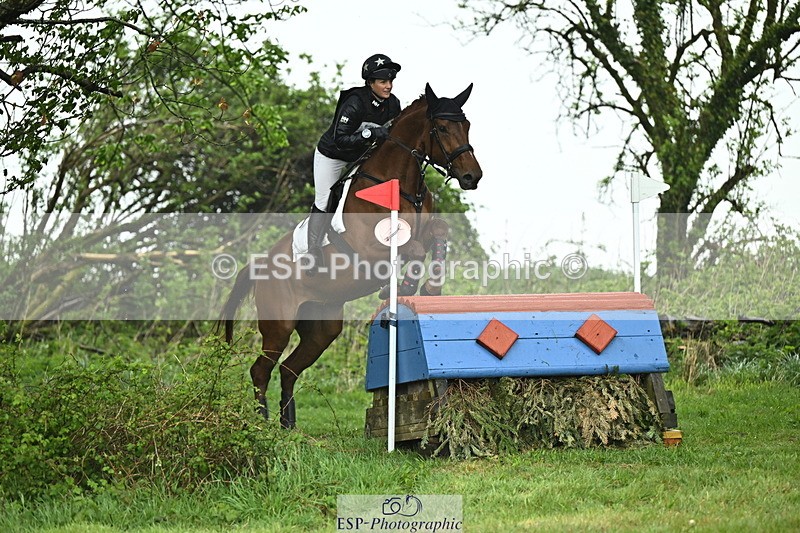 250418-103545-01476 - 065-Amy.Tough-FLYING.ORANGE