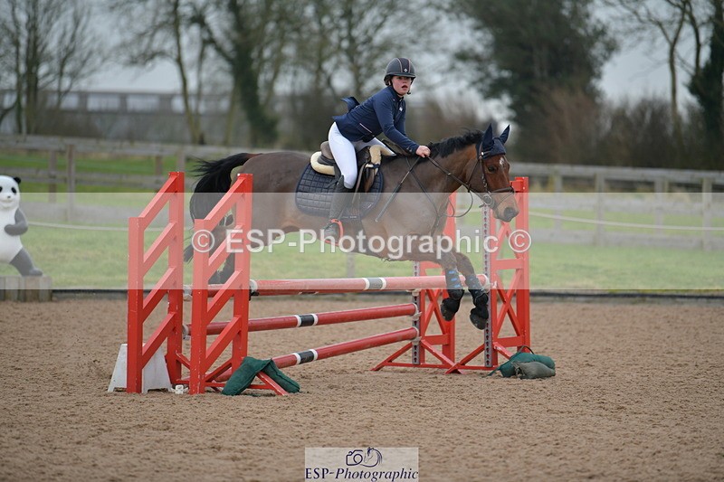 240128A-122819-00926 - Cls 16+17 Club and Schools 80cm