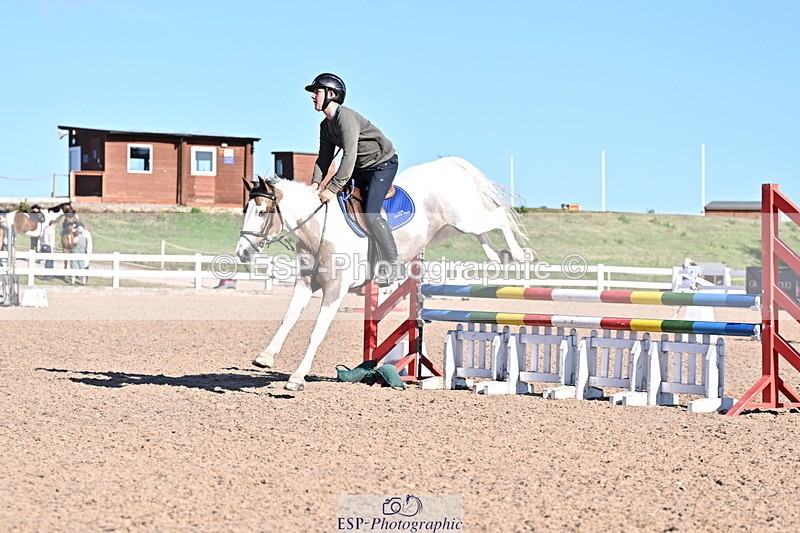 250708A-181113-00419 - 90cm Classes