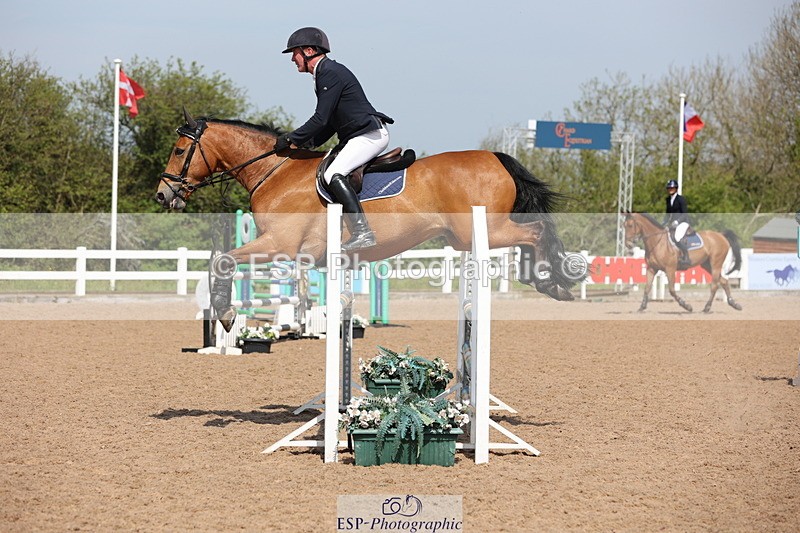 240510A-105731-05980 - Cls 14 Discovery and 1m Open