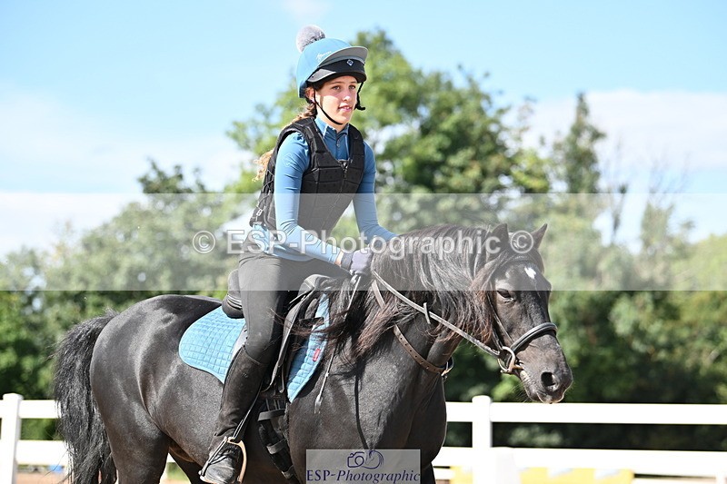 250821B-152928-00556 - Group B - Danielle