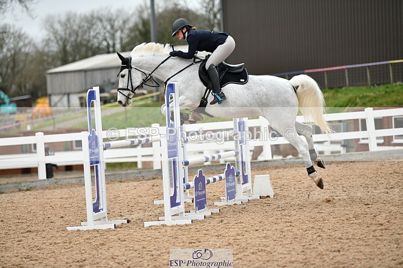 240112A-130007-00889 - Cls 5 Newcomers and 1.10m Open