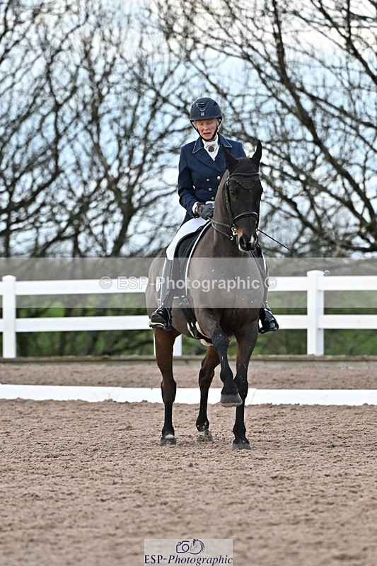 241214-151813-03176 - 133-victoria.Young-Donizetti.ll