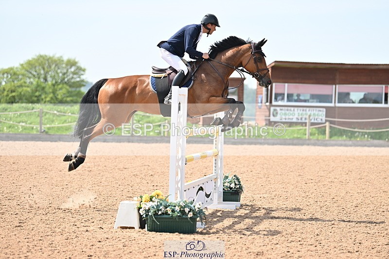 240510A-143413-08081 - Cls 23 Talent Seeker Inc 7yr old 14.10 to Finish