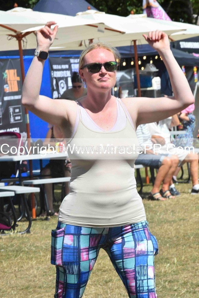 SH4_0193 - Zumba with Sara Ann.