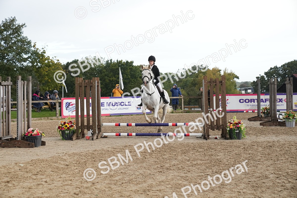 SBM_00079 - J53 - Clear Round 40cm