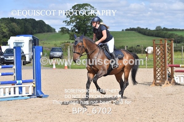 BPP_6702 - CLASS 3 Senior BritiNovice/ 90cm Open