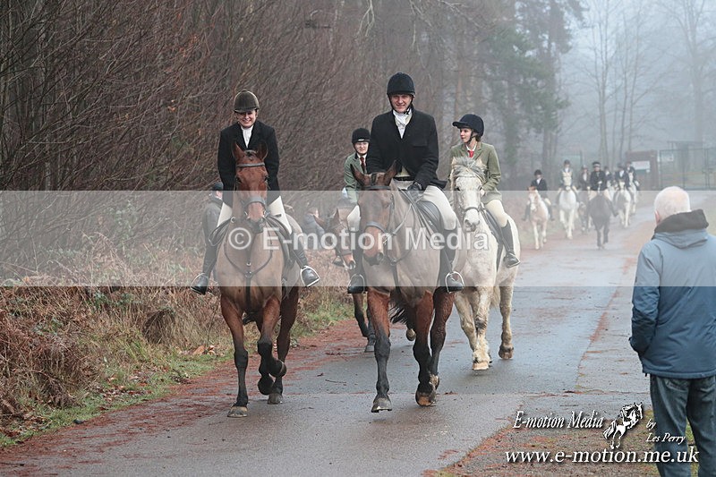 HUPY 261224 253 - Pytchley with Woodland Hunt Boxing Day Meet 26th December 2024