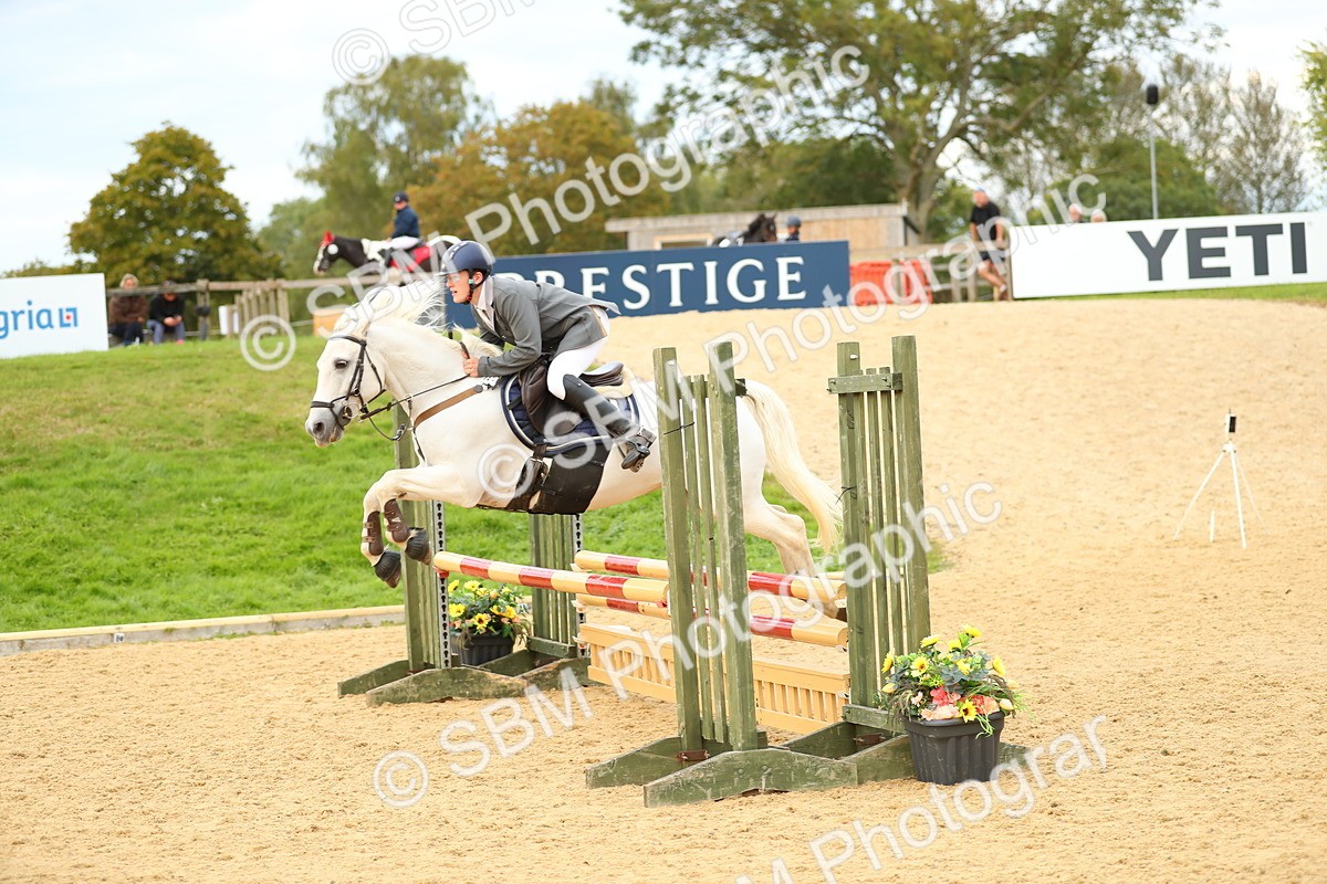 SBM_76126 - J19 - Junior 90cm Supreme Championship