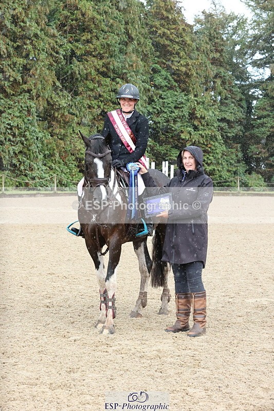 250831A-135720-10370 - Cls 42 Snr 1m Grand Prix