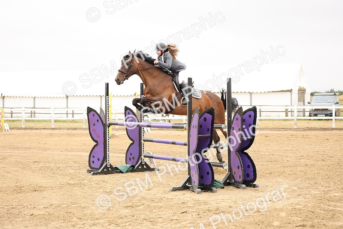 SBM_024007 - Class 6 - Senior Newcomers 1.10m