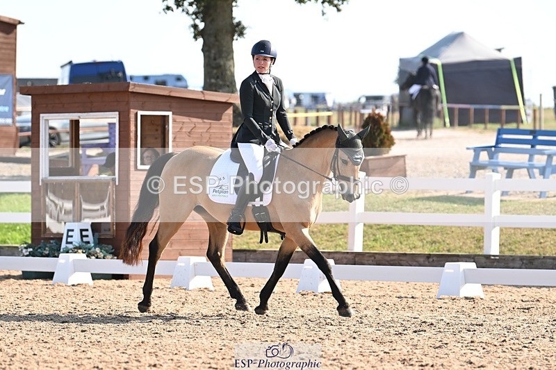 250816-094546-02968 - 065-Nicky.TurriffMyshall.Robby