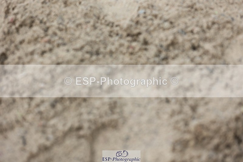 250831A-130400-10232 - Cls 42 Snr 1m Grand Prix