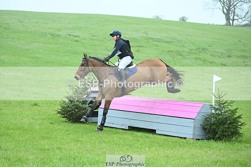 250418-101009-01084 - 029-Harriet.Birkby-CBH.CLOVER.LINING