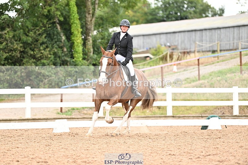 240817A-143619-09491 - 140-Kirsty.Clackworthy-Stitch.1