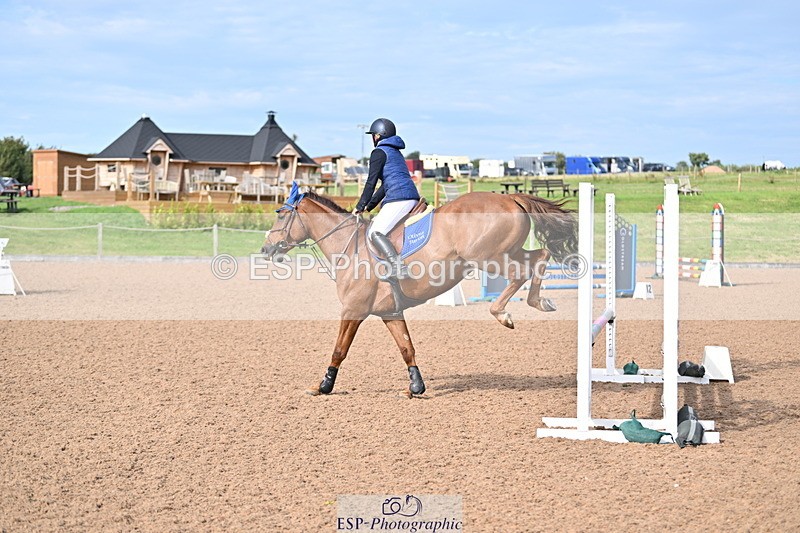 240827A-163338-00489 - Cls 3a 3b & 4 70cm