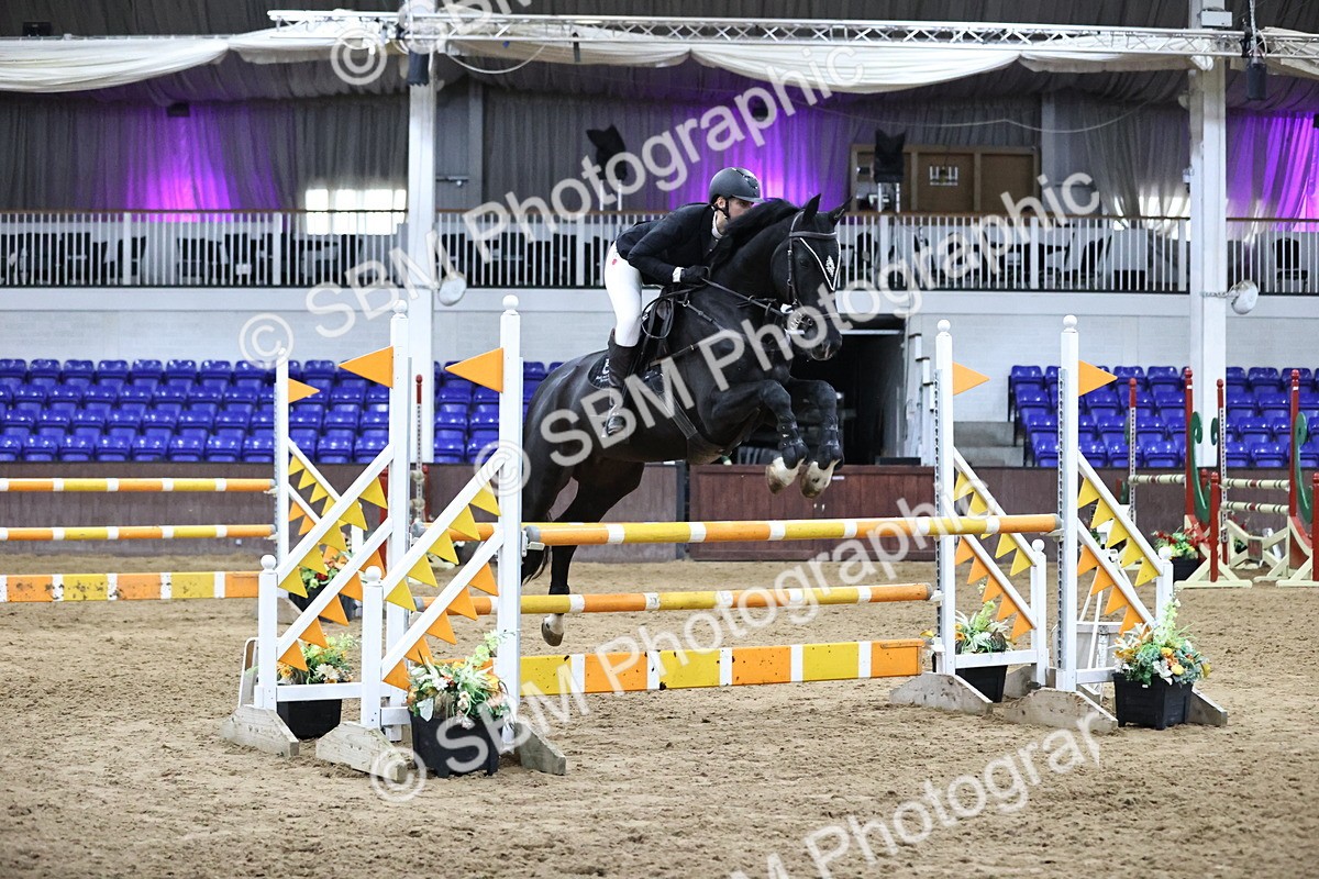 SBM_002045 - Class 4 - Senior Newcomers - 1.10m Open