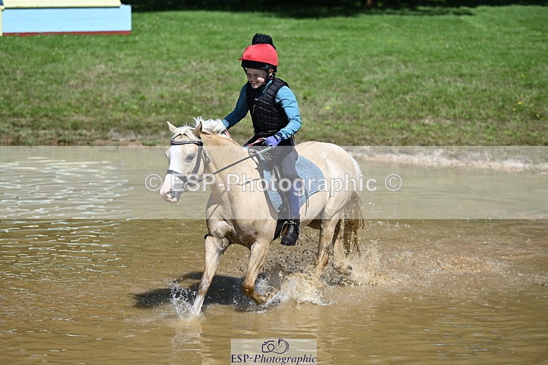 240728B-112131-00959 - Theo's Group XC