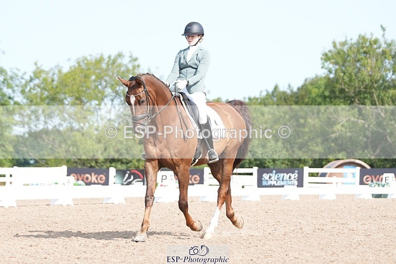 250815-101808-00382 - 009-Rebecca.HeavenAfortinius