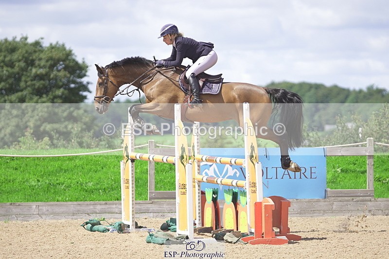 230806A-124354-02050 - Cls 14 Snr Foxhunter & 1.20m Open