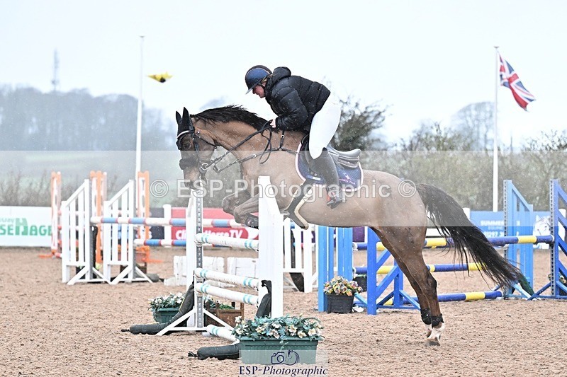 260313-120305-00328 - Cls 9 Snr Discovery and 1m Open