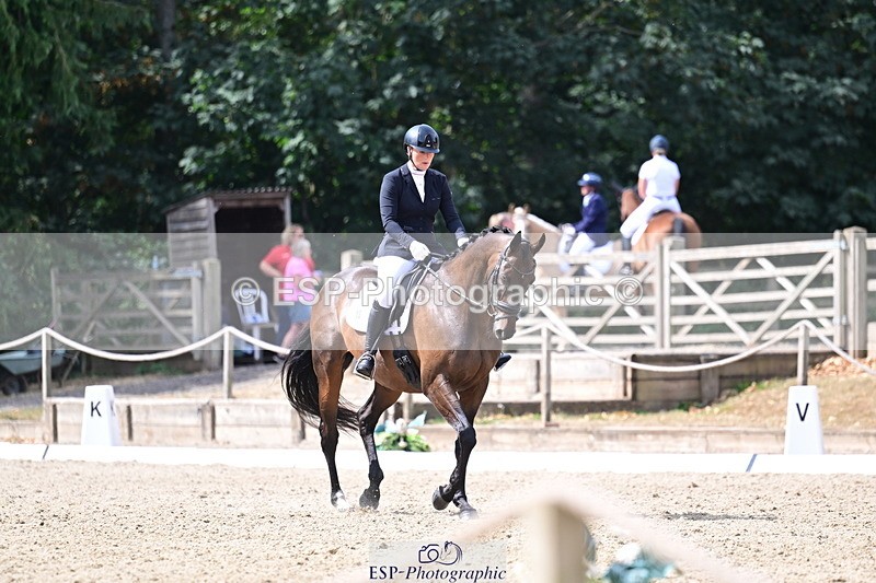 260802A-110628-05852 - Novice Bronze break- break