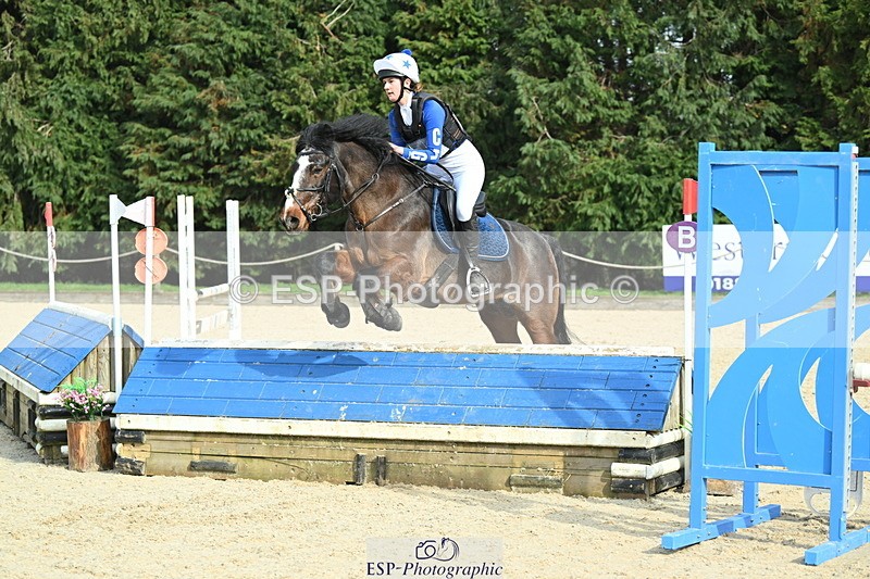 250309A-140908-01593 - Cls 03 90cm 13.50 to CW