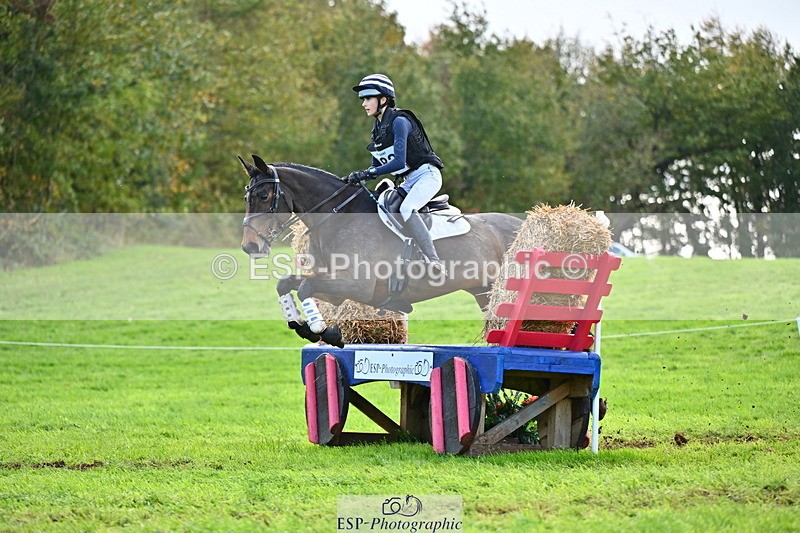 251025A-135251-20489 - F-482-Evie.Matthews