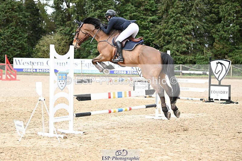 250323A-154010-05073 - Cls 25 Snr Fox & 1.20m Open