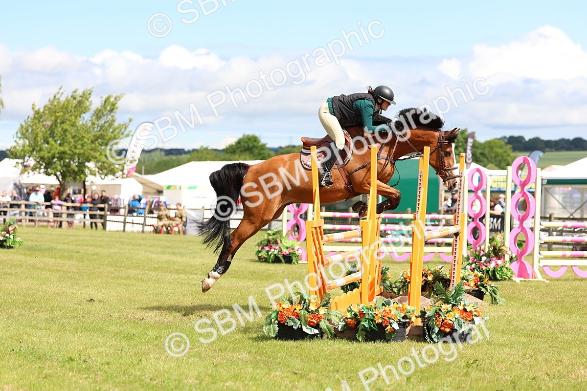 SBM_13434 - Class 206 - Senior Newcomers - 1.10m Open