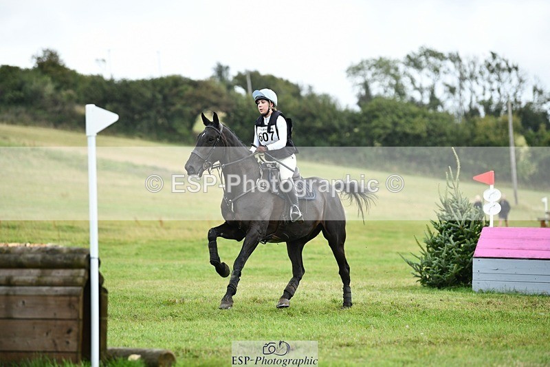 250831-123808-08770 - M-607-Lucinda.Osborne