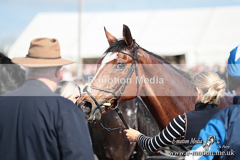 PtP 210425  1235 - Paxford Races Easter Monday 21/04/25