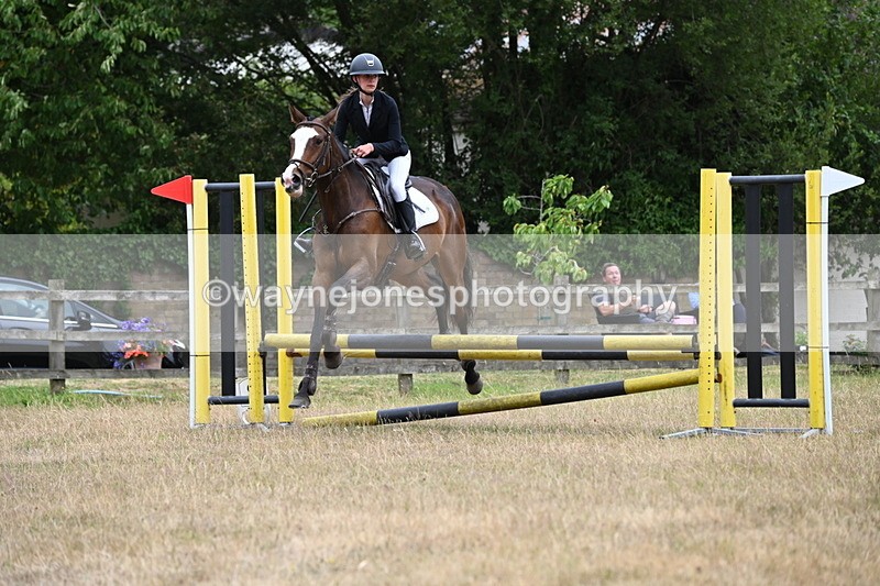 WJ6_0592 - Class 14 Intermediate Jumping 75cm