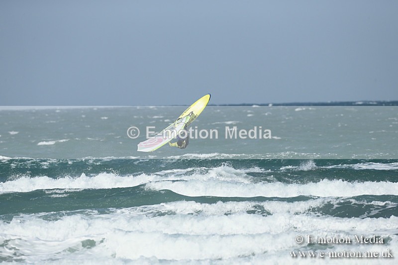 WS 020413-226 - Windsurfing