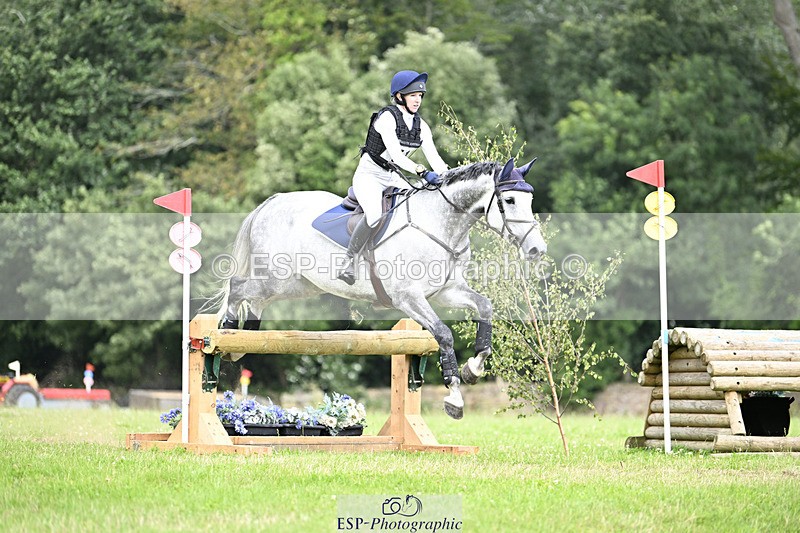 240804-135535-15326 - 516-Angelique_Thomas-CARRERA_HFS_Z