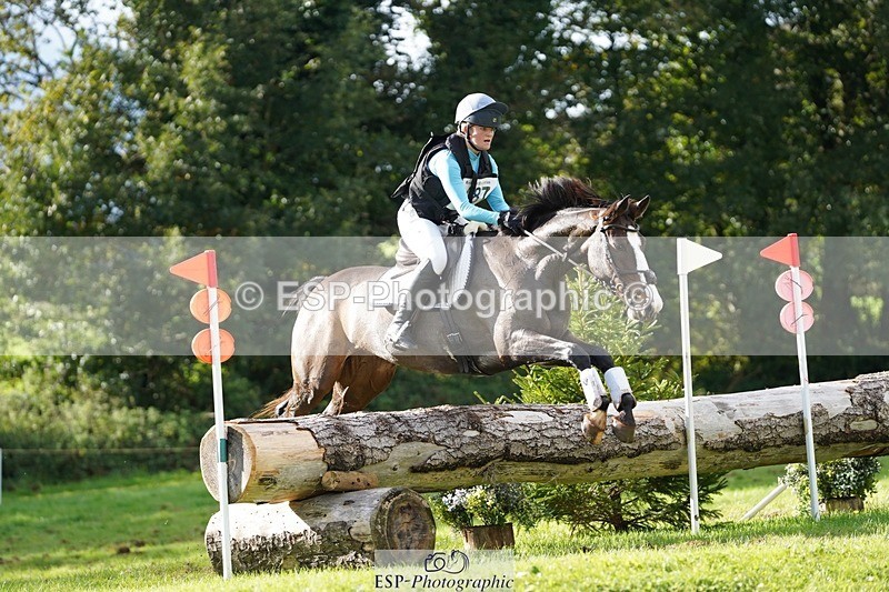 231021-150950-20102 - 487-BILLY.HIGH.HOPES-Sasha.Roberts-SC+XC